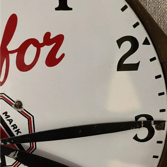 ORIGINAL 1930 PORCELAIN LABATT'S BEER CLOCK Shonbeck Clock Co. Canada - Picture 9 of 13